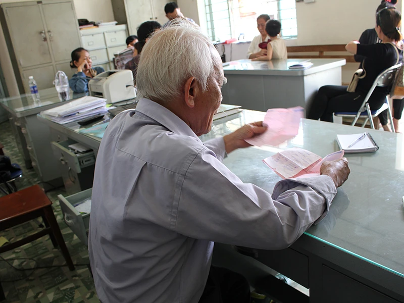 Nhiều người đã vay mượn, chuyển cả trăm triệu đồng vì tin tưởng có người thân đang gặp nạn, cần được giúp đỡ 